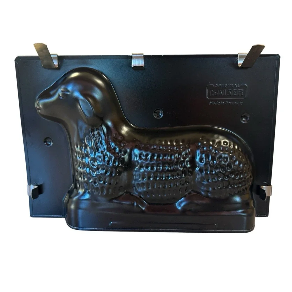KAISER 3D Easter Lamb Cake Mold Backform Lammform 658902 Germany Metal Clips GUC